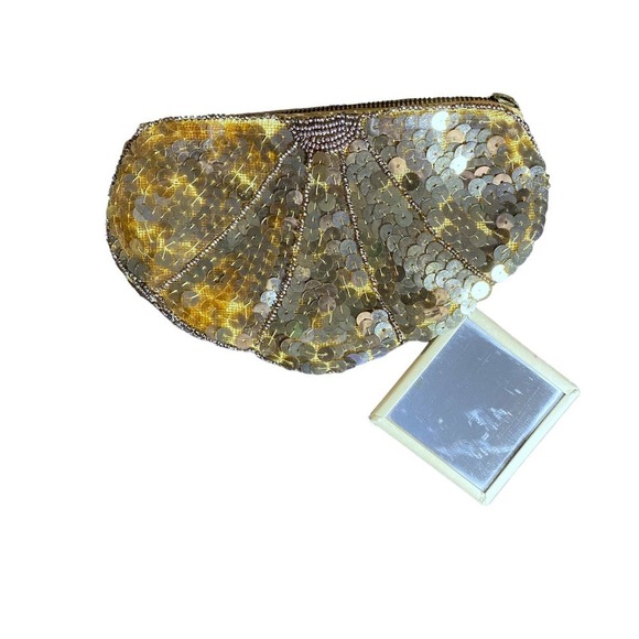 Estate Handbags - Gorgeous Vintage 1930s Gold Sequin Beaded Zip Clutch w/ Square Mirror Rare Glam